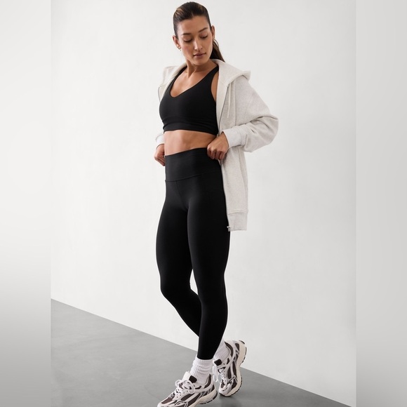 ATHLETA Salutation Stash High Rise Legging
Black XXS - Picture 3 of 5